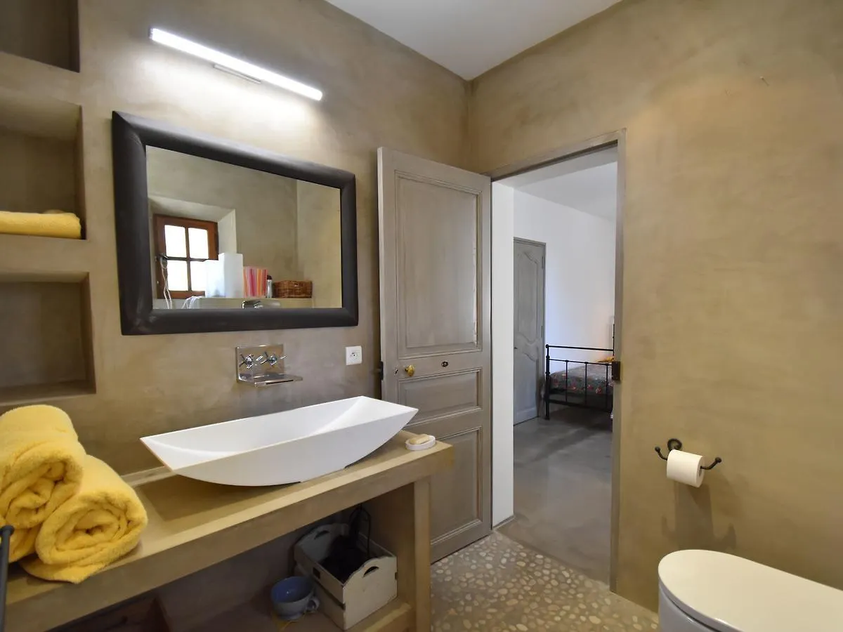 Celebrity Style Villa In Roussillon With Private Pool And Garden With Views 0*, Roussillon en Isere